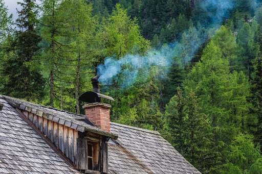 A füstöt az alacsony kémény is okozhatja